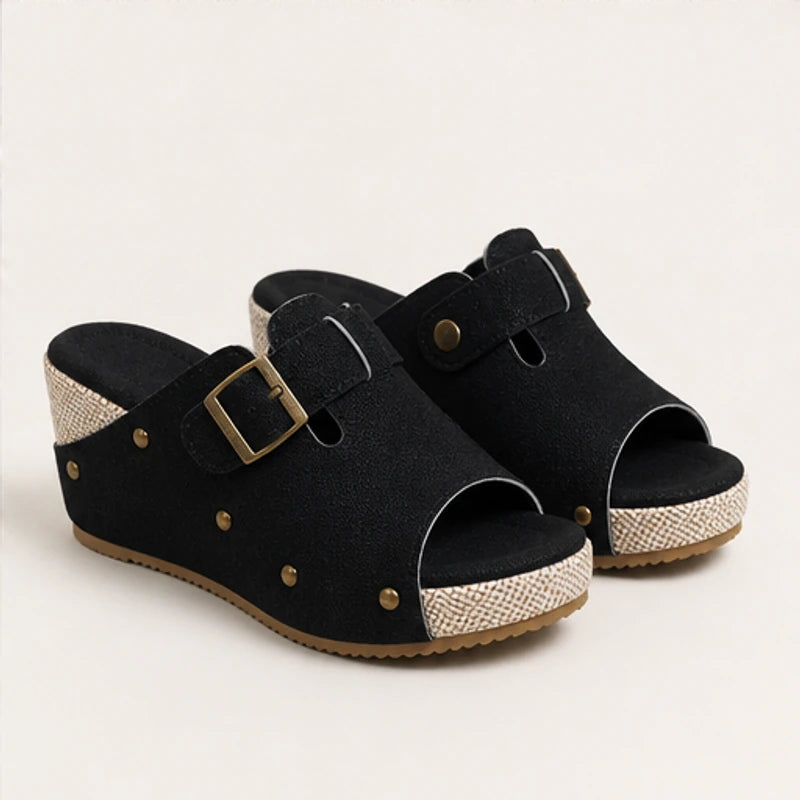 Minora Platform Sandals - Black - cushioned sandals - Brondals - Image 4