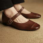 Zapatos Mary Janes de cuero genuino Constella