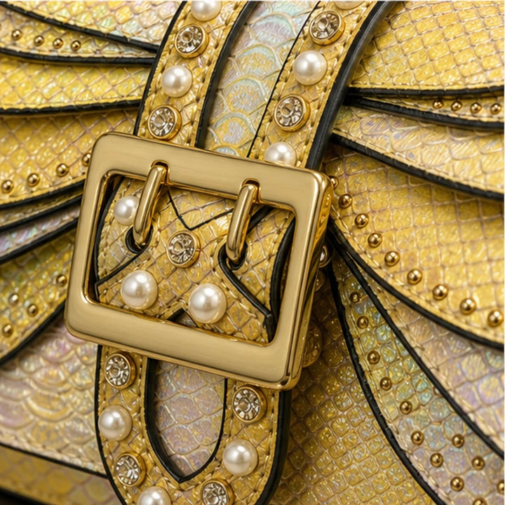 Aeshna Leather Crossbody Bag - Gold - vegan leather - Brondals - Image 3