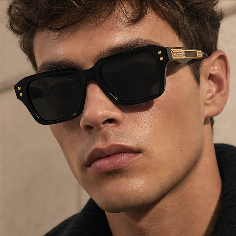 Laventia Square Sunglasses - Black/Gold - lightweight frame - Brondals - Image 6