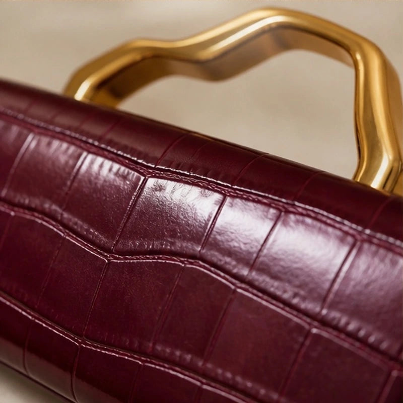 Carys Structured Croc-Embossed Leather Clutch - Burgundy - Accessories > Handbags > Clutch Bags - Brondals - Image 1