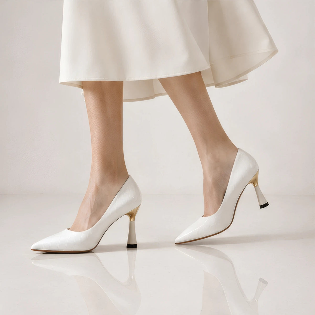 Elspeth Embossed Pointed-Toe Pumps - Chalk - Women's Footwear > Pumps > Pointed-Toe Pumps - Brondals - Image 3