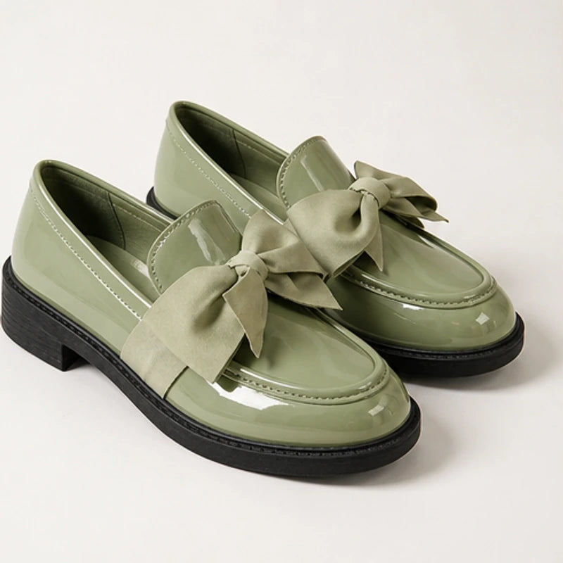 Jolie Patent Bow Loafer - Green - Loafers - Brondals - Image 1