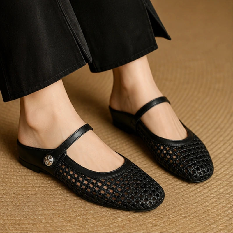 Liora Cushioned Leather Flat - Black - Shoes - Brondals - Image 1