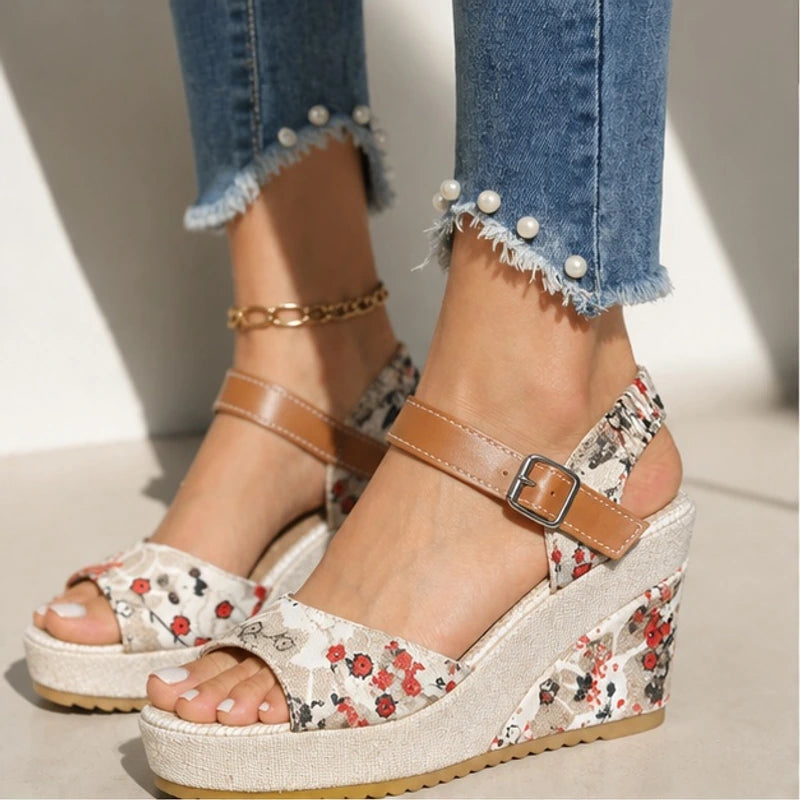 Lisette Platform Heels - Scarlet Meadow - women's heels - Brondals - Image 2
