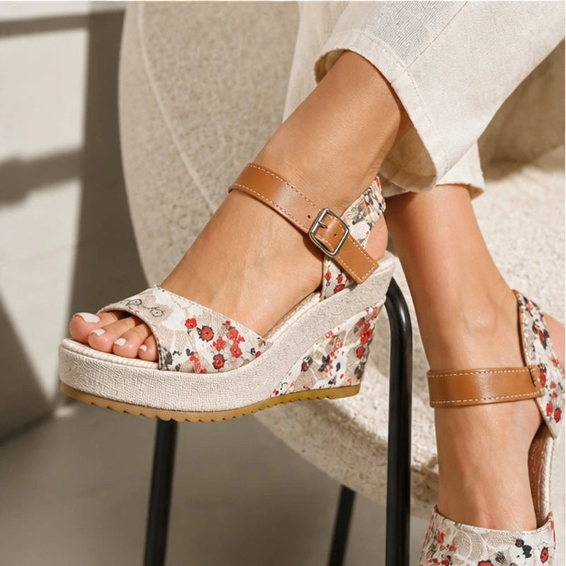 Lisette Platform Heels - Scarlet Meadow - platform heels - Brondals - Image 3