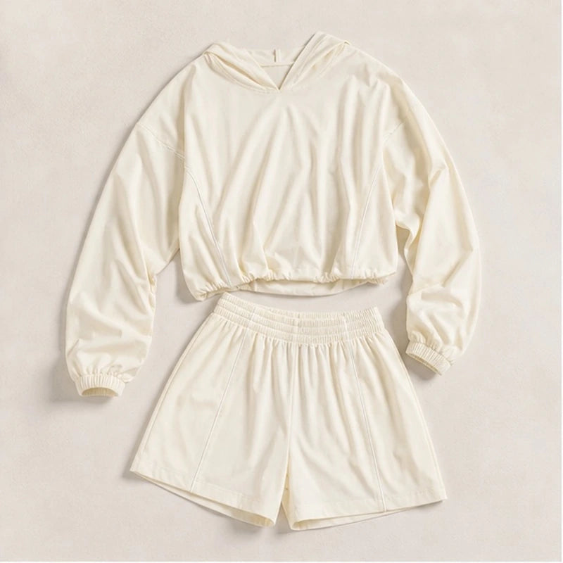 Maelle Cropped Hoodie Shorts Training Set - Light Cream - Outfit Set - Brondals - Image 1
