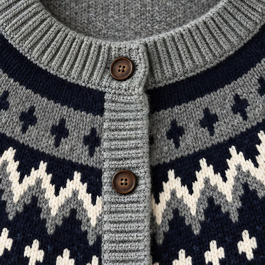 Theodora Women's Fair Isle Yoke Cardigan - Navy - relisted - Brondals - Image 4