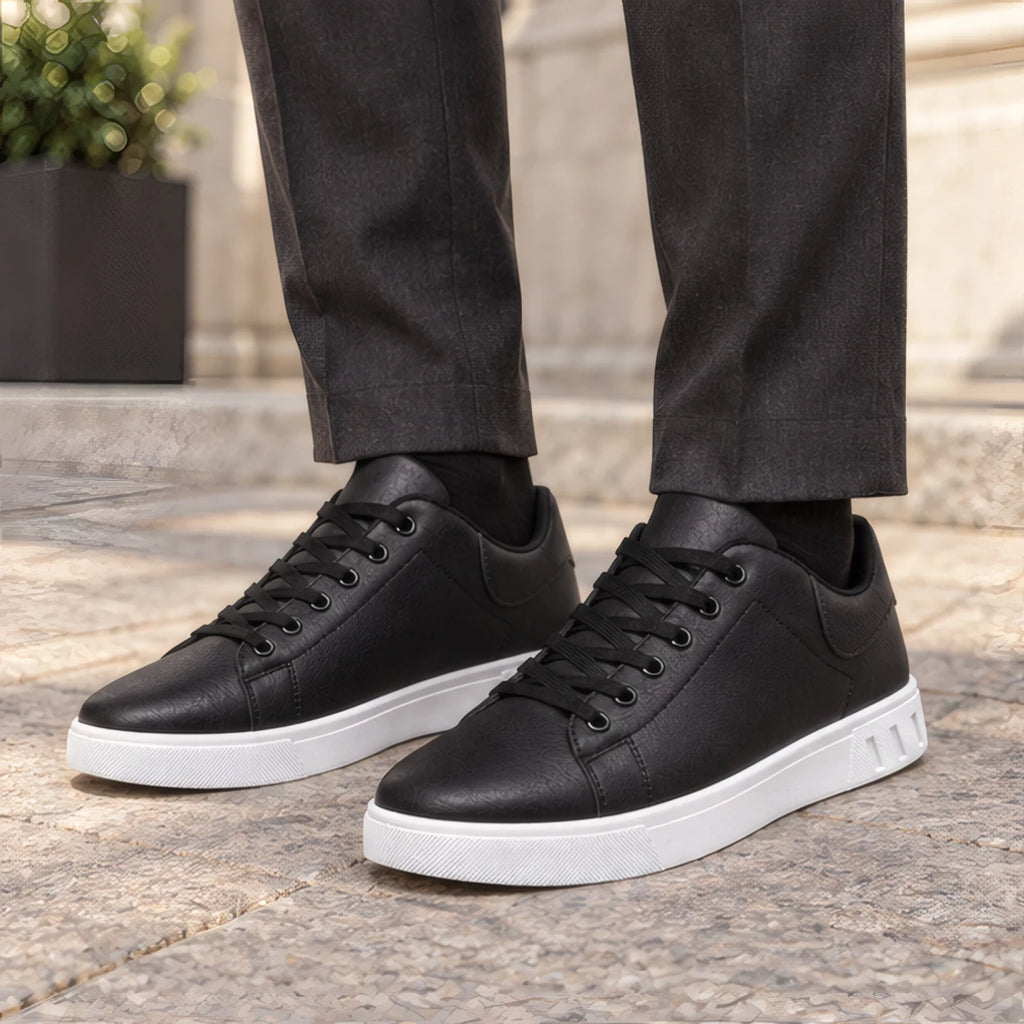 Ulric Leather Court Sneakers - Black - Footwear > Sneakers > Low-Top Court Sneakers - Brondals - Image 1