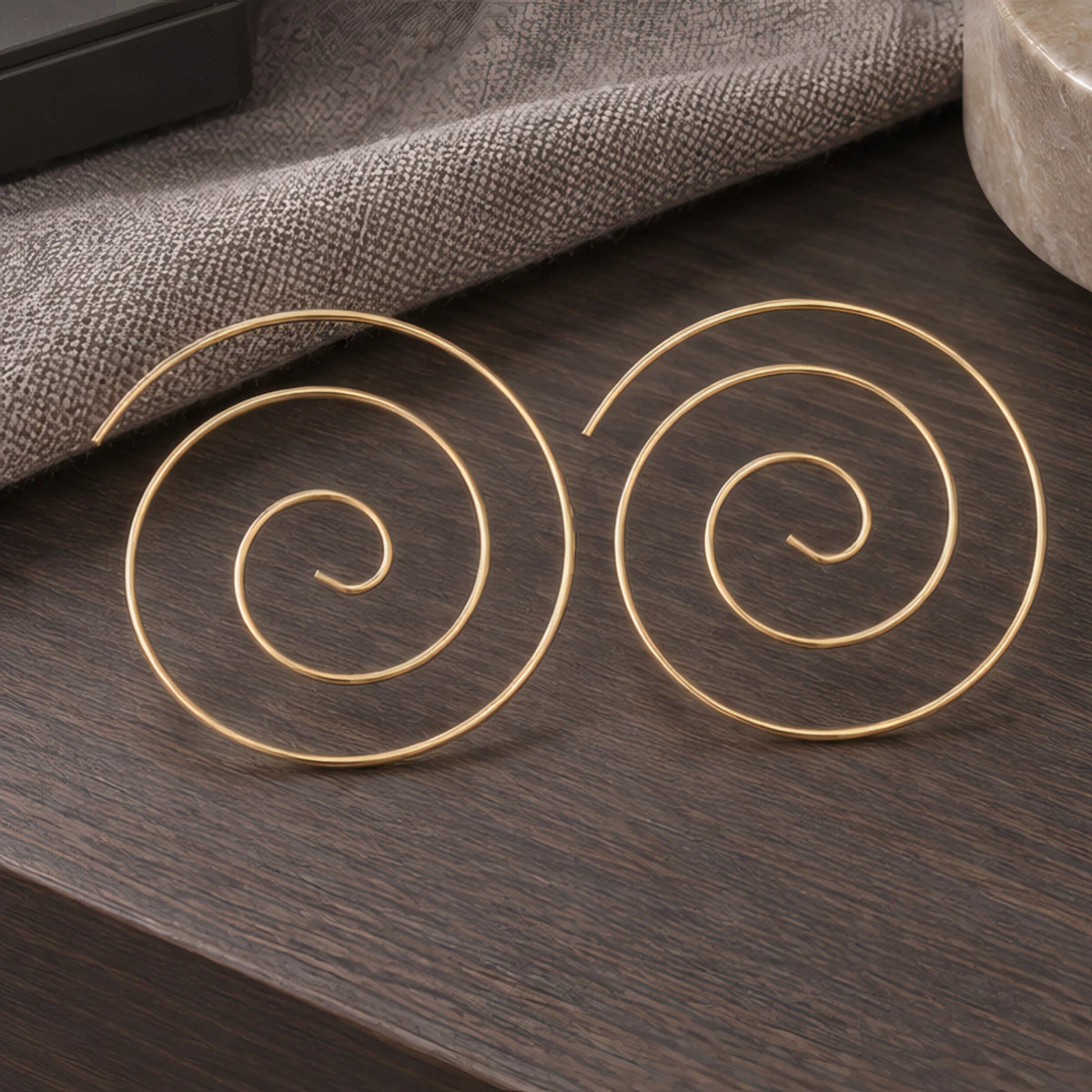 Willa Sculptural Spiral Hoop Earrings - Gold - Jewelry > Earrings > Hoop Earrings - Brondals - Image 2