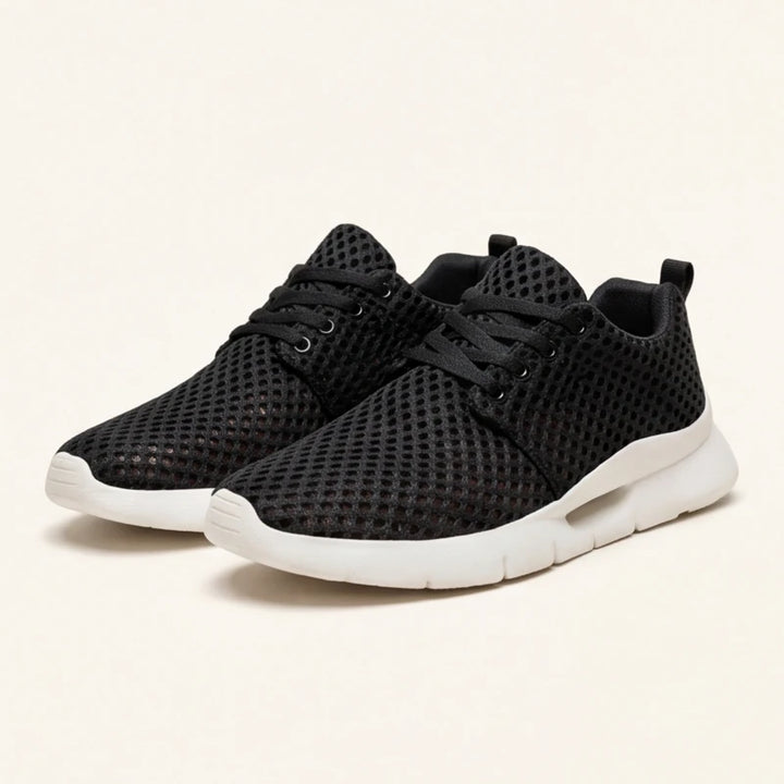 AiroLite Mesh Sneaker - Black - Sneakers - Brondals - Image 1