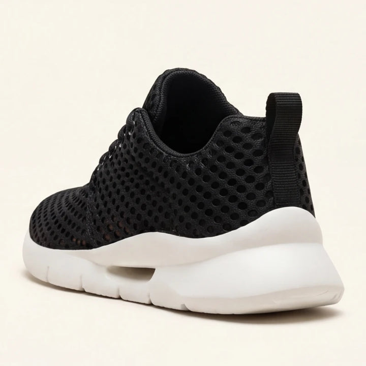 AiroLite Mesh Sneaker - Black - lightweight sneakers - Brondals - Image 4